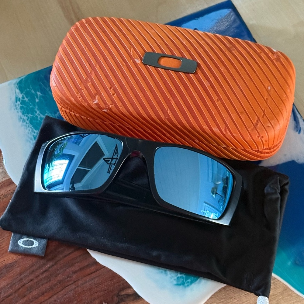 Oakley Fuel Cell Matte Black Sunglasses with Ice Blue Polarized Lenses - Picture 8 of 12